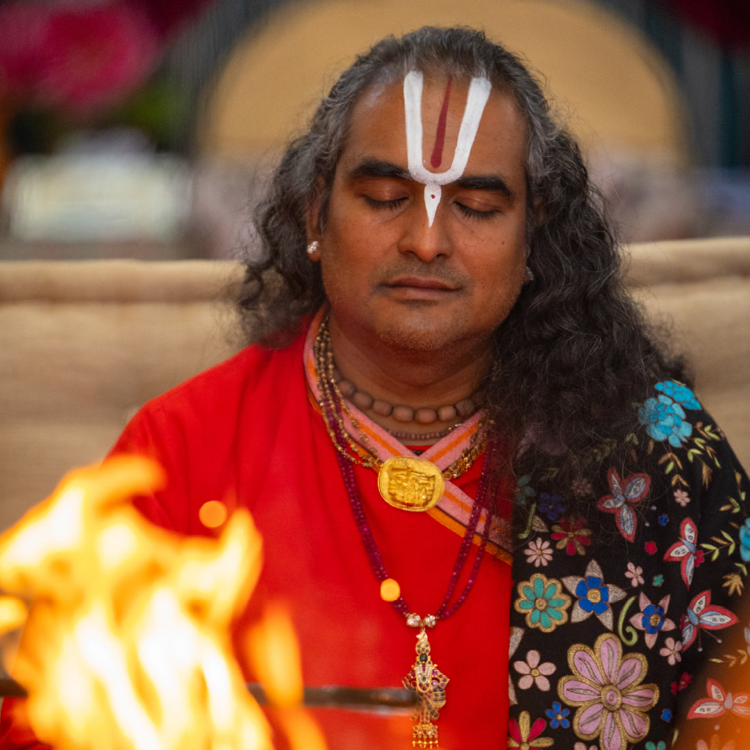 菩*磨様 【2023年発表】『 KARMA 12472』キャプション付き MAHA-LAKSHMI YAJNA 2026 WITH PARAMAHAMSA VISHWANANDA AT SPN