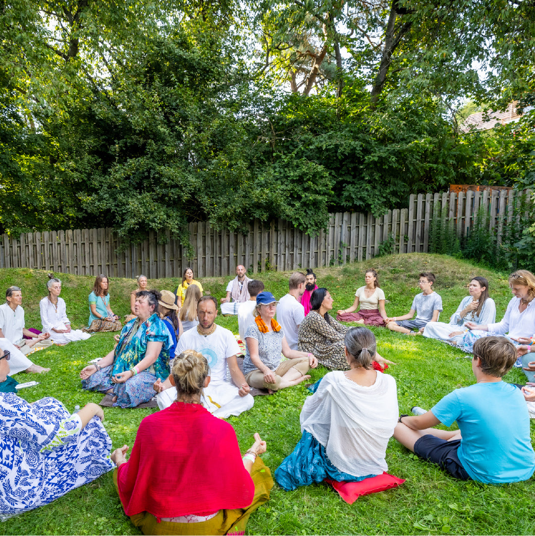 INTERNATIONAL OM CHANTING DAYS