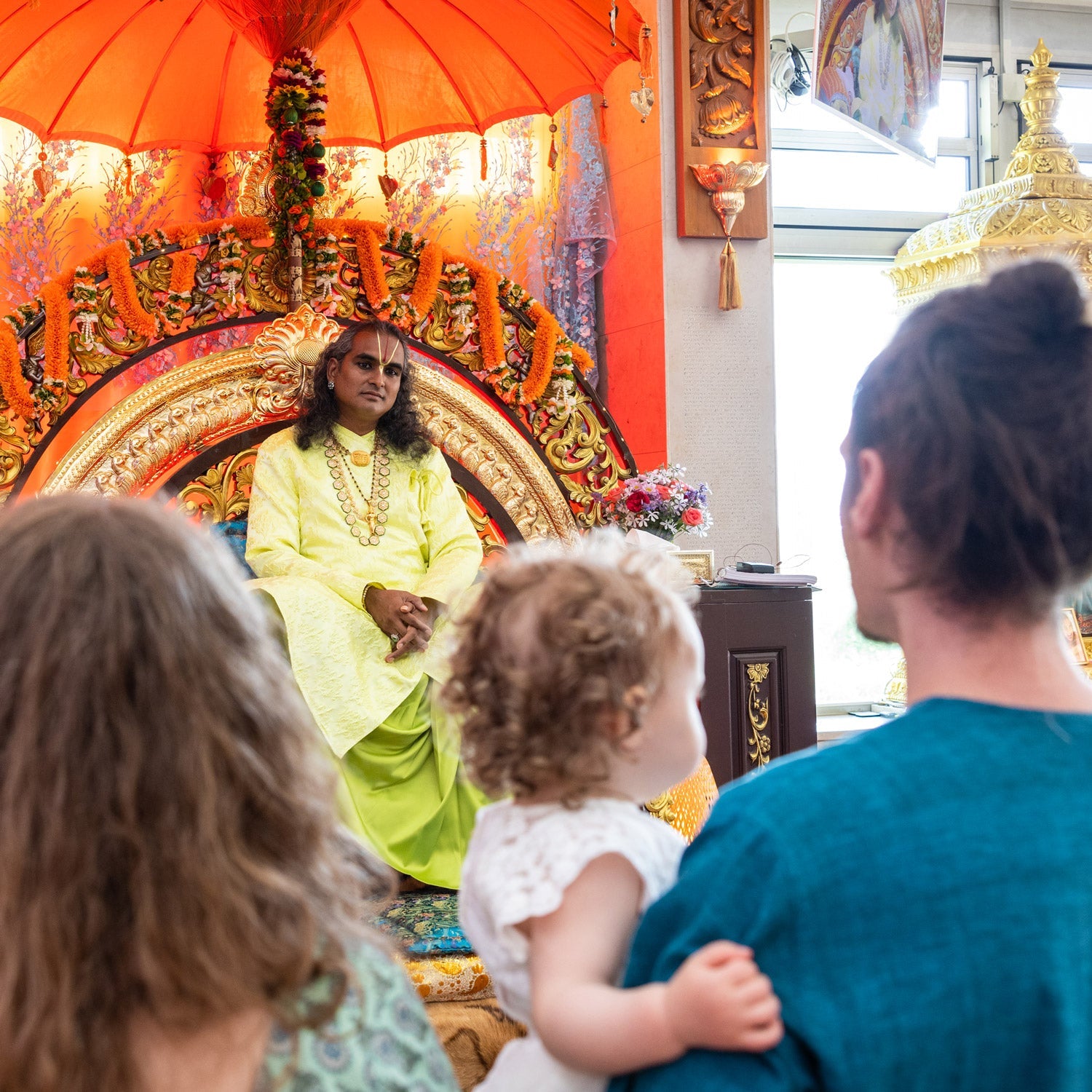 IN-PERSON DARSHAN 05 MAY 2023 @ SPN