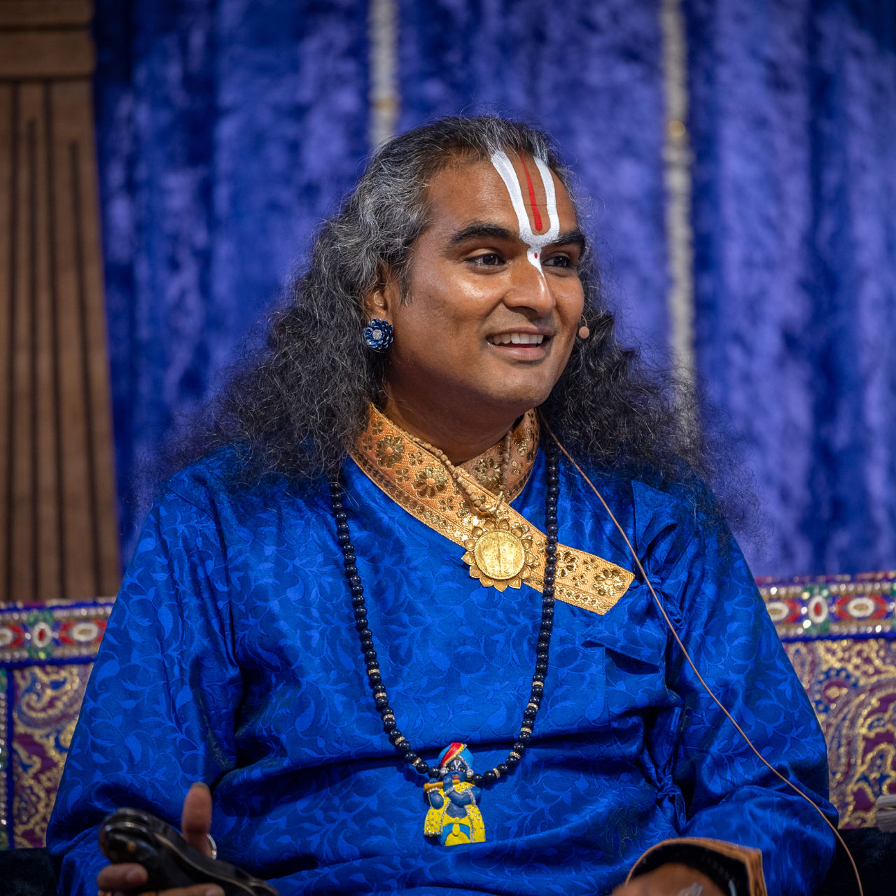 BHAKTI TALK WITH PARAMAHAMSA VISHWANANDA